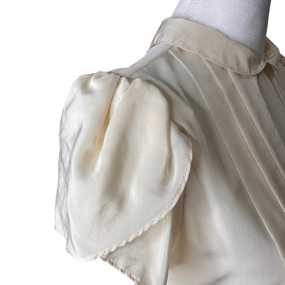 Vintage 50s ivory-cream feminine pleated button back blouse. Peter Pan collar - Picture 8 of 14
